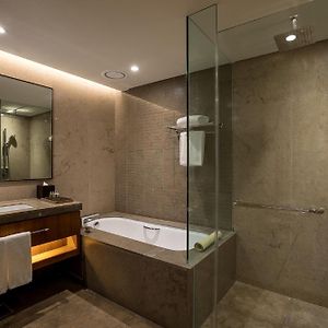 Premier King Room